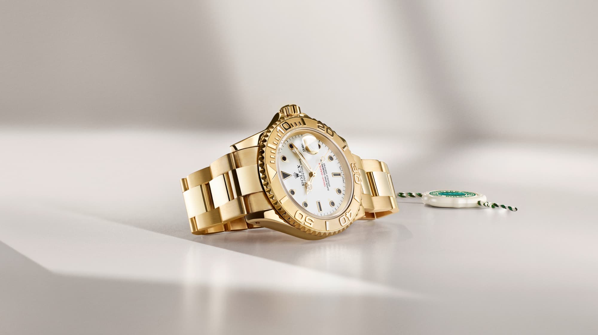 rolex-cpo-built-to-last-yacht-master-m16628_2403ac_003-landscape